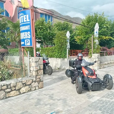 Hotel Restaurant Univers 3*