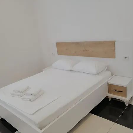 Restaurant Univers 3* Shkoder
