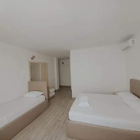 Restaurant Univers 3* Shkoder