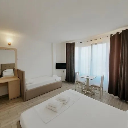 Hotel Restaurant Univers 3*