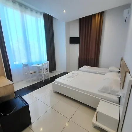 Restaurant Univers Hotel 3*