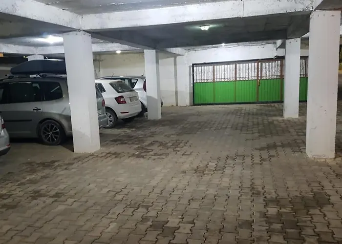 Restaurant Univers 3* شكودر