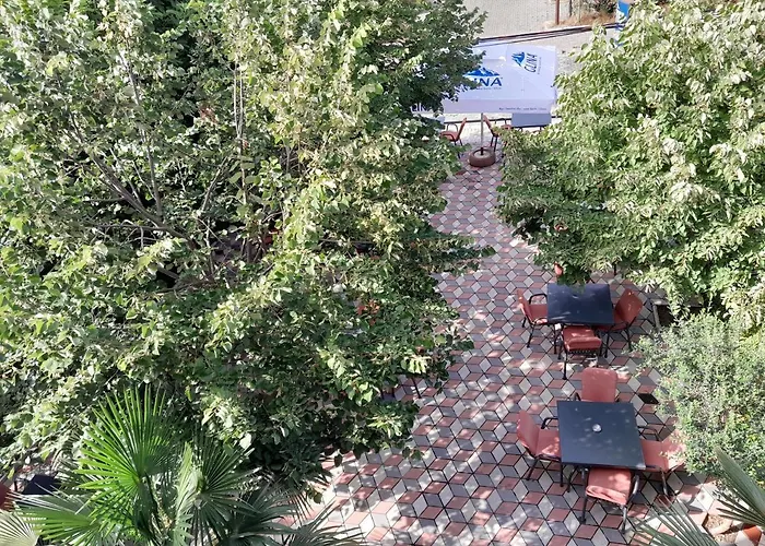 فندق Restaurant Univers 3*