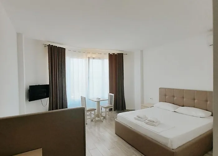 Restaurant Univers شكودر