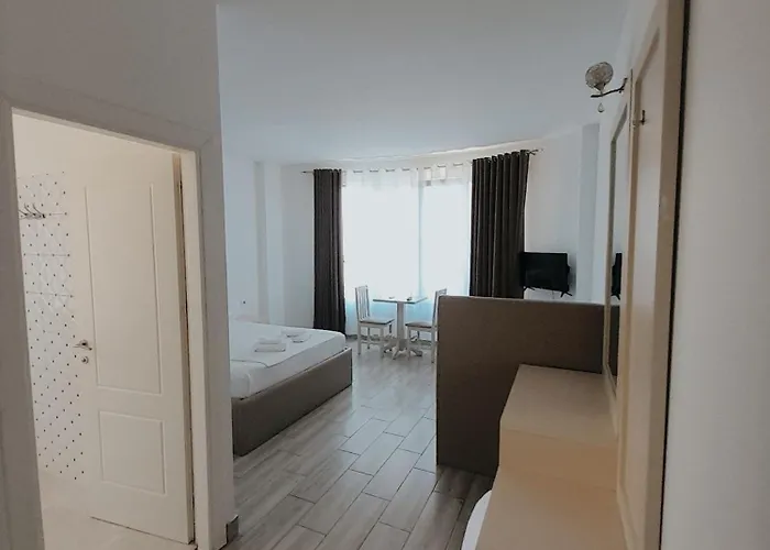 Restaurant Univers 3* شكودر