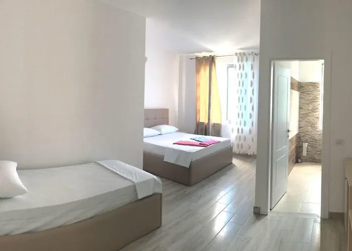 Restaurant Univers 3* شكودر