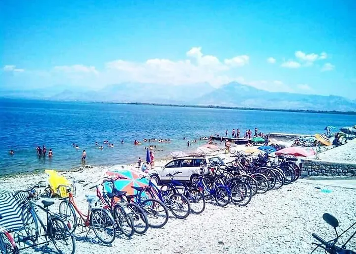 Restaurant Univers 3* شكودر