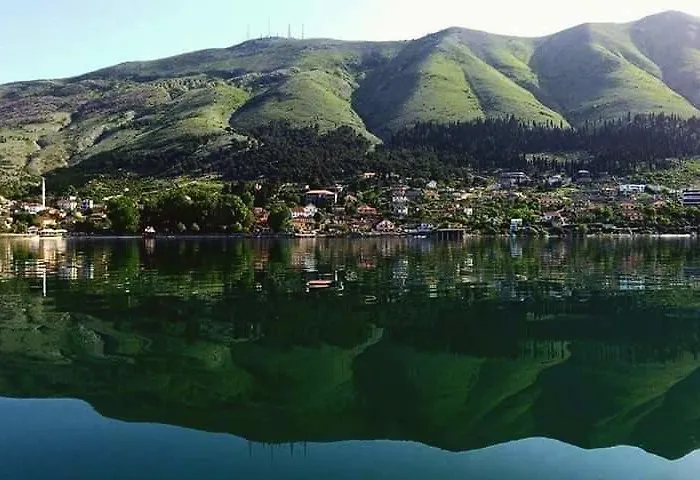 Restaurant Univers فندق 3*