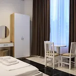Hotel Restaurant Univers 3*