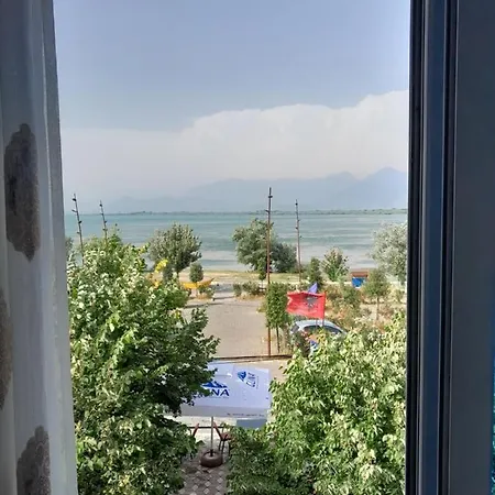 Restaurant Univers ホテル Shkodër
