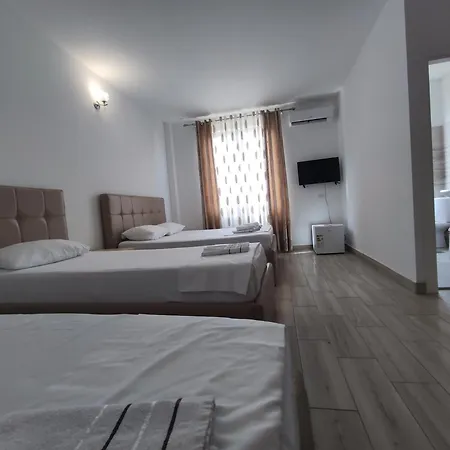 Restaurant Univers 3* Shkodër