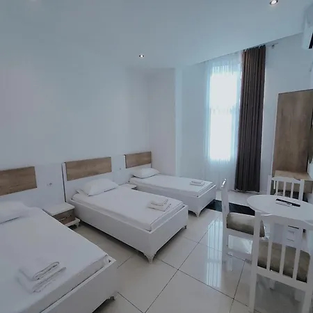 Restaurant Univers 3*