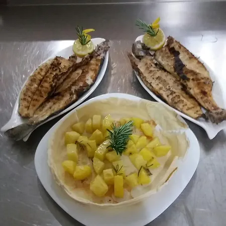 Restaurant Univers שקודר