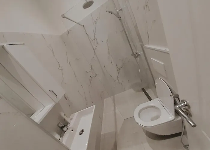 Restaurant Univers 酒店 Shkodër