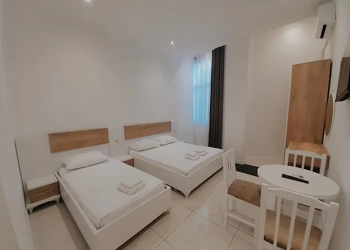 酒店 Restaurant Univers